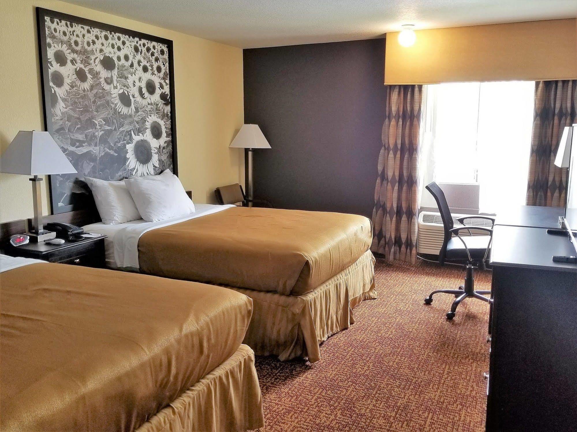 Hotel Super 8 By Wyndham Des Moines Exteriér fotografie